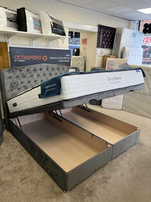 624043014_1449904786524178_6010175041323308010_n