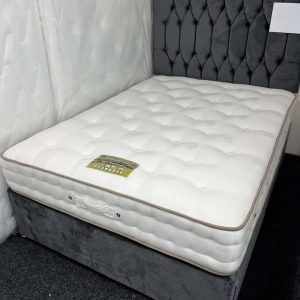 4'6'' Yorkshire Dales Natural 1000 Pocket Sprung Turnable Mattress