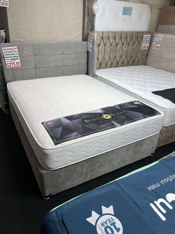 615421736_889148480480634_7353838741512022243_n