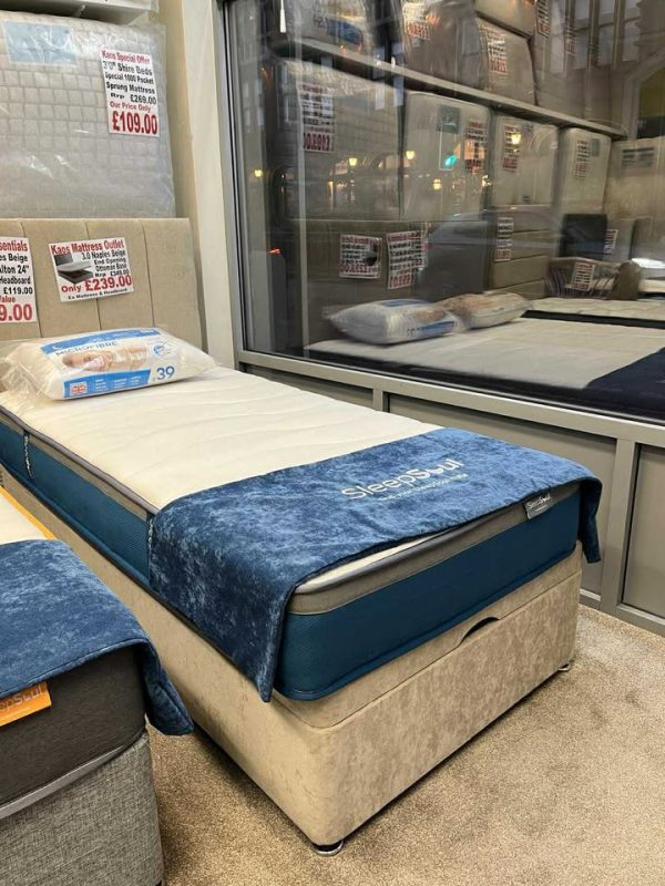 606655288_26554332990820777_5362617969327284566_n